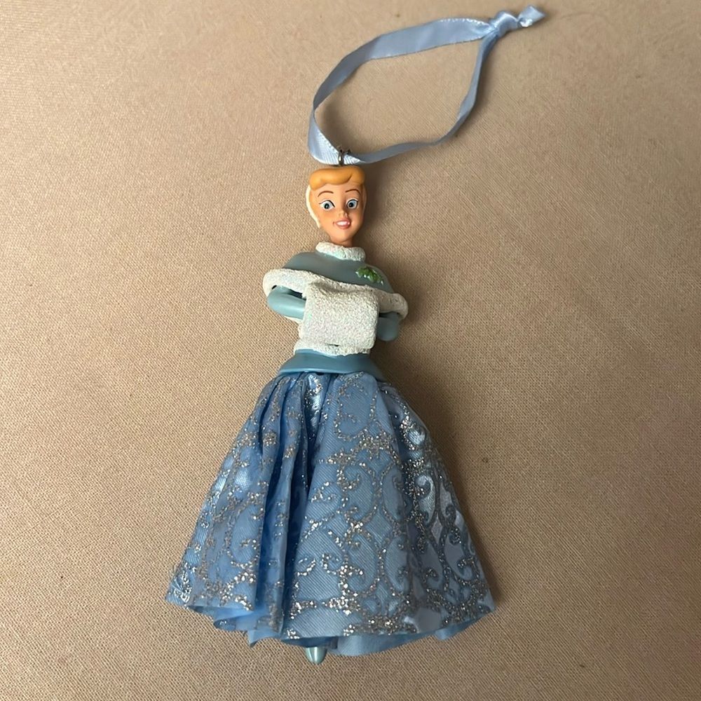 2017 SKETCHBOOK PRINCESS CINDERELLA CHRISTMAS ORNAMENT